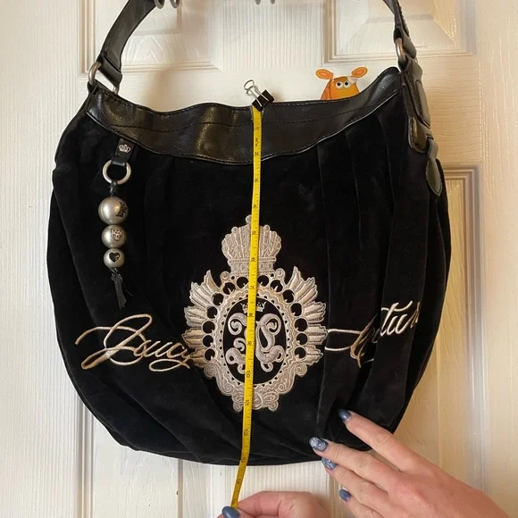 Vintage,Juicy Couture Black Velvet Shoulder Bag - Picture 10 of 11